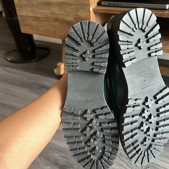 Reformation Agathea Chunky Loafer in Dark Fores - Picture 3 of 6